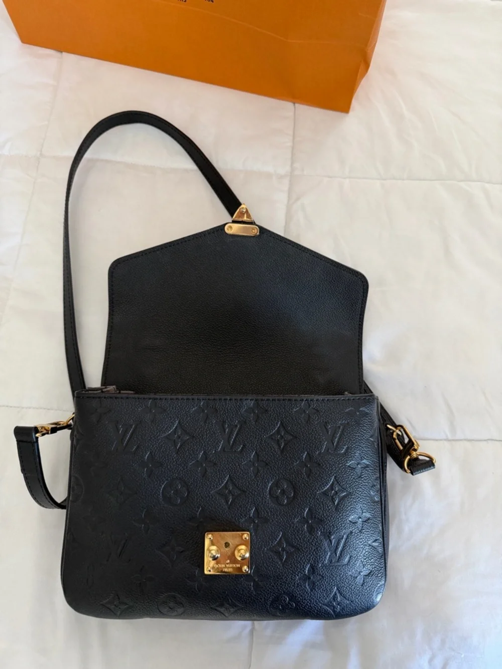 Louis Vuitton Black Embossed Monogram Pochette Métis bag with gold hardware - Picture 15 of 16